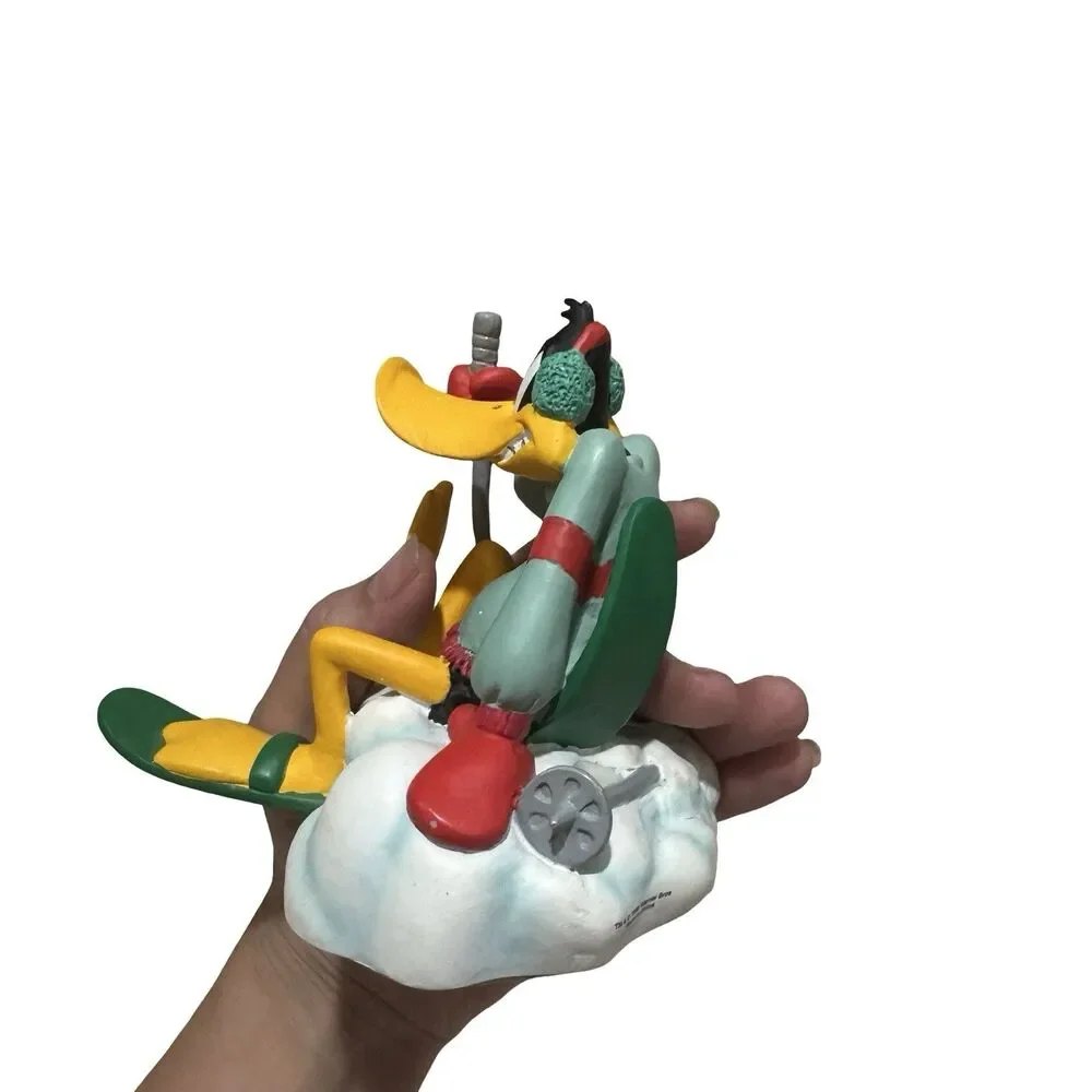 VTG 1998 Looney Tunes Daffy Duck Christmas Stocking Hanger Holder Skiing Winter